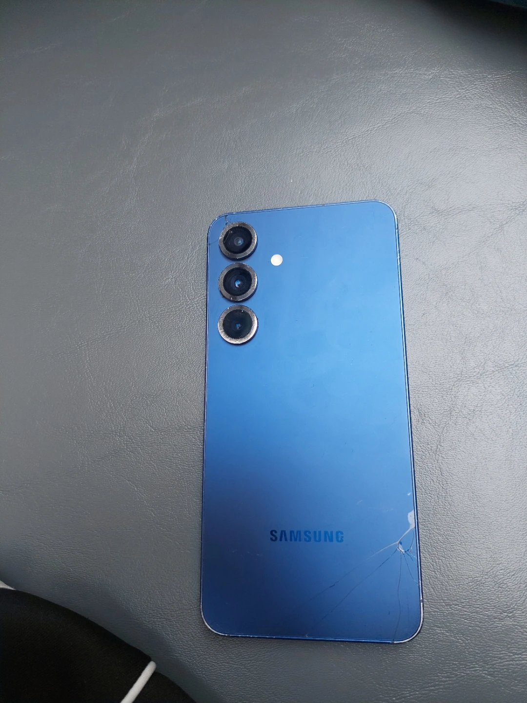 Samsung Galaxy S25 SM-S931W - photo 2
