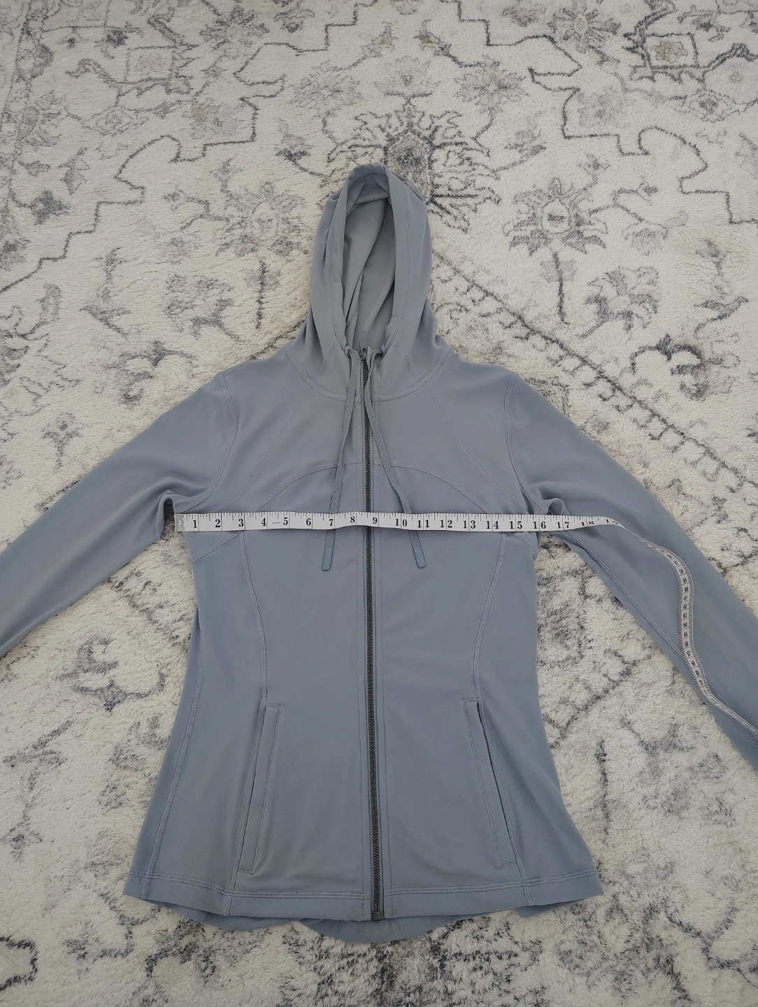 🍋 lululemon athletica Women's Hoodie Jacket - Size 8 - photo 5