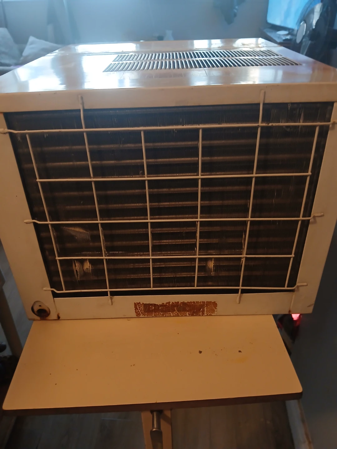 Danby 7000 BTU Air Conditioner - photo 3