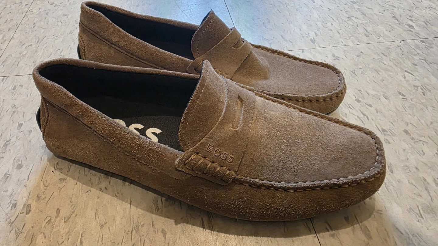 Hugo Boss suede loafers EUR 40 / 7 US