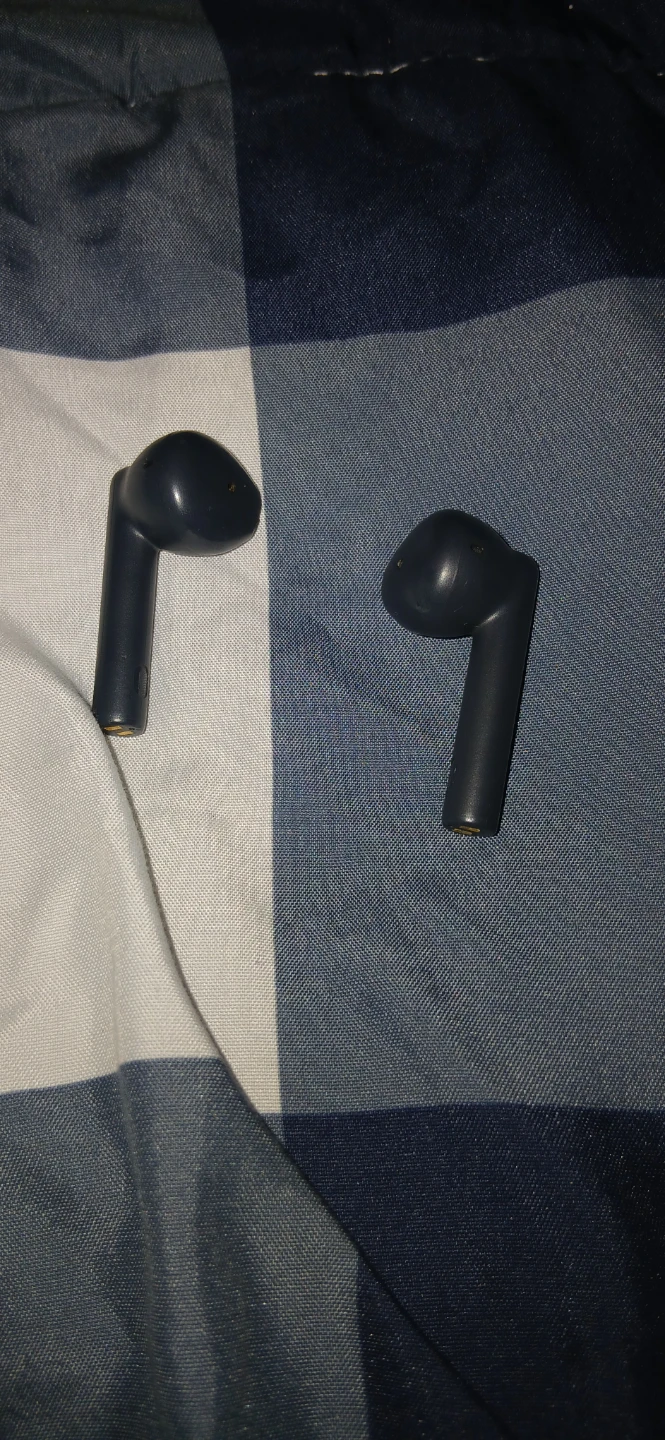 Black Wireless Earbuds with Charging Case