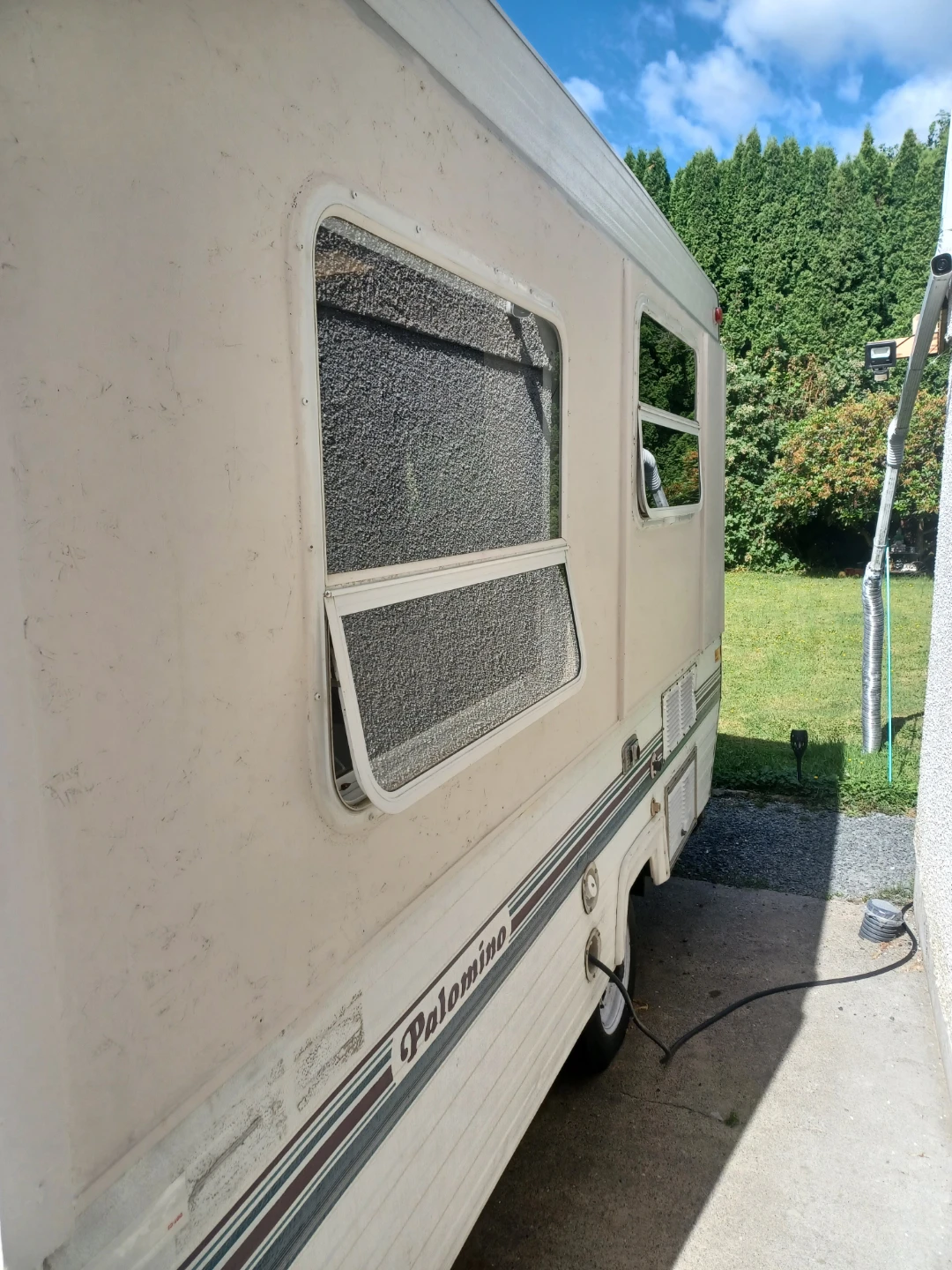 Palomino Pop-Up Camper - photo 2