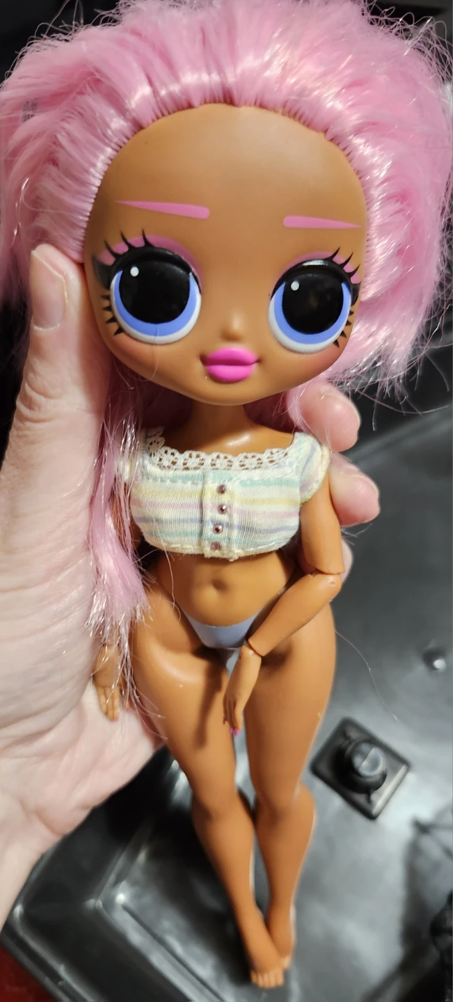 $5 lol omg doll