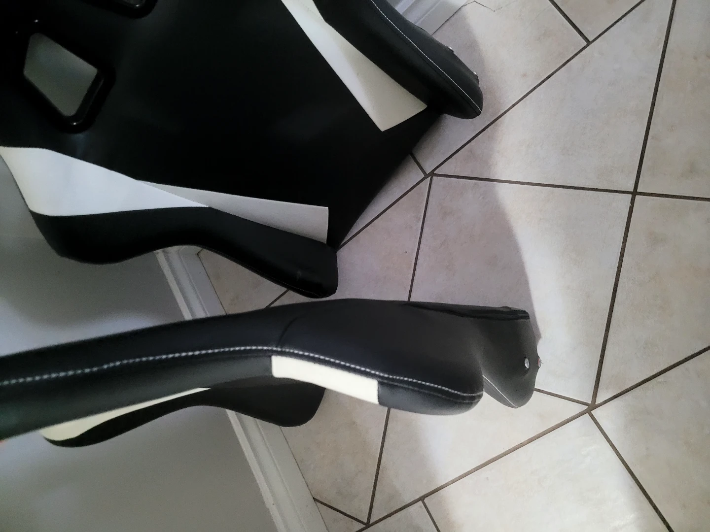 Gaming Chair Seats (Set of 2) - photo 4