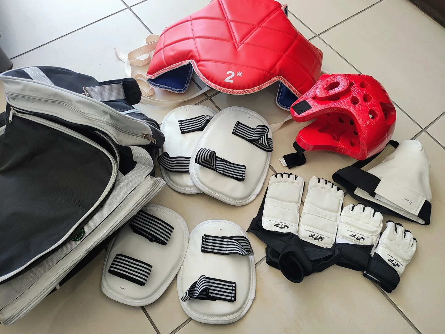 Taekwondo Sparring Gear Set with Bag