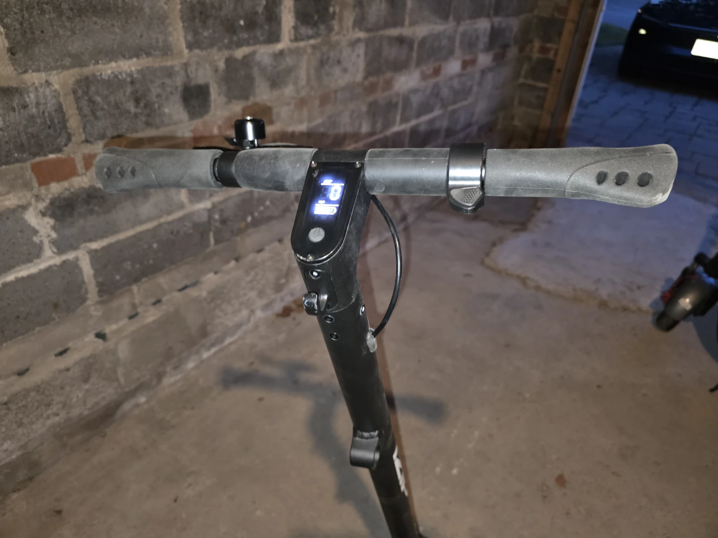 IZIP WAVE Electric Scooter - photo 3