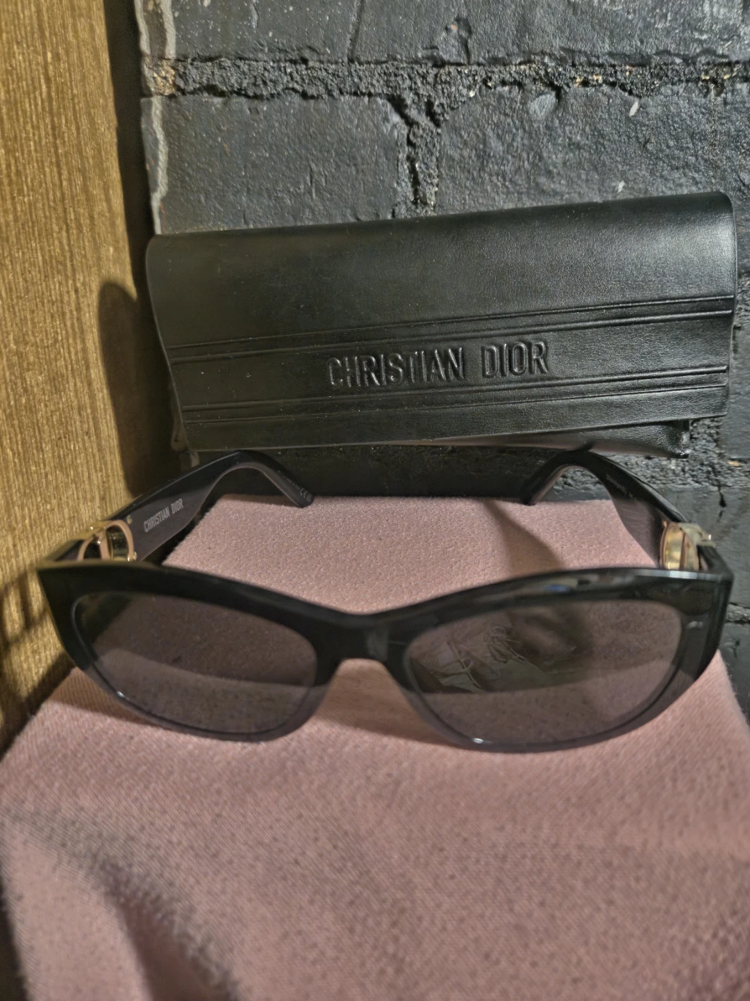 Christian Dior Sunglasses with Case - photo 2
