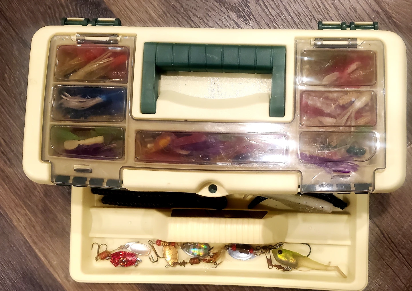 Fishing tackle box & accessories lot - photo 2