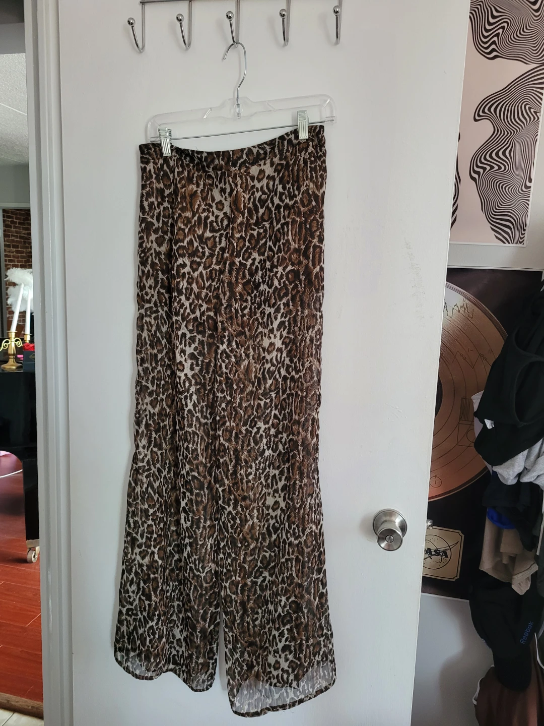 Women's Leopard Print Wide Leg Pants - photo 2