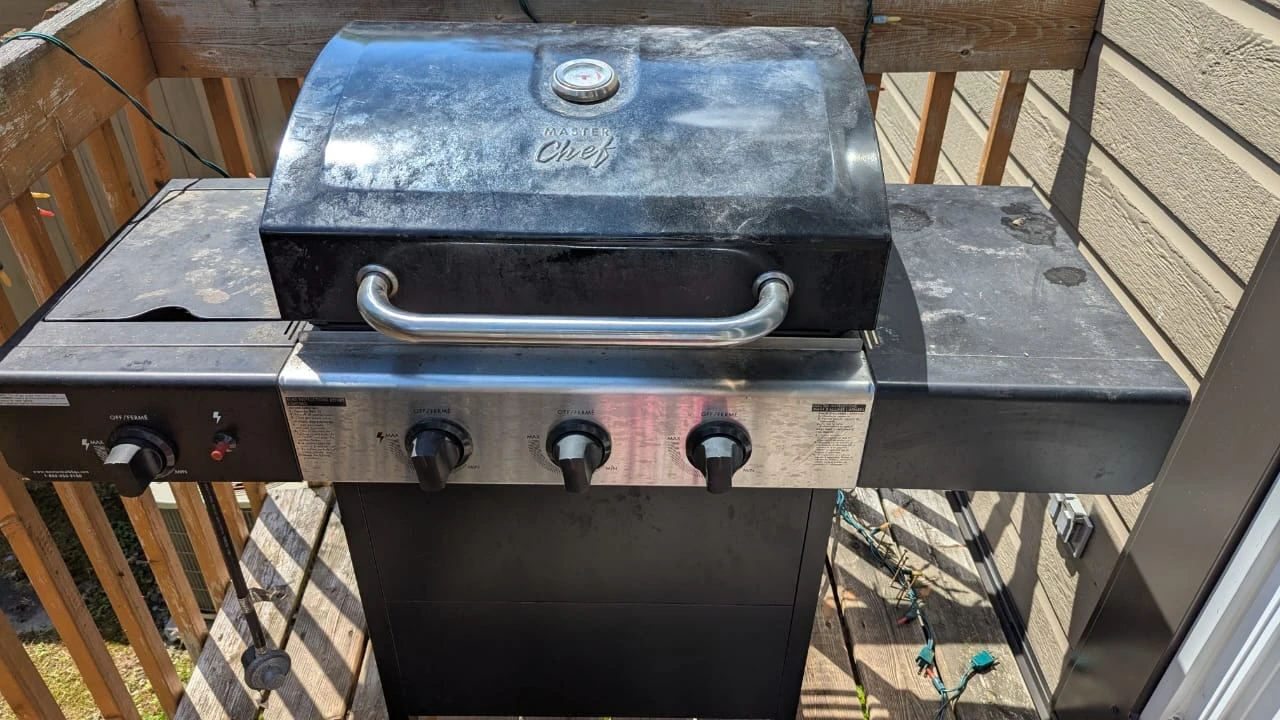 Master Chef 3-Burner Propane Grill with Side Burner - photo 2