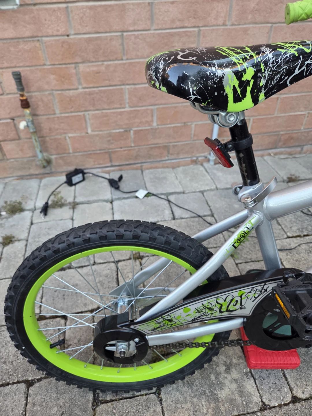 Silver and green kids BMX - photo 2