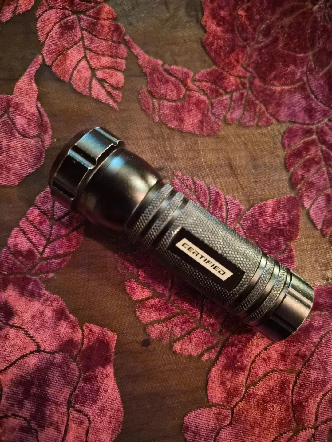 Blacklight UV LED flashlight