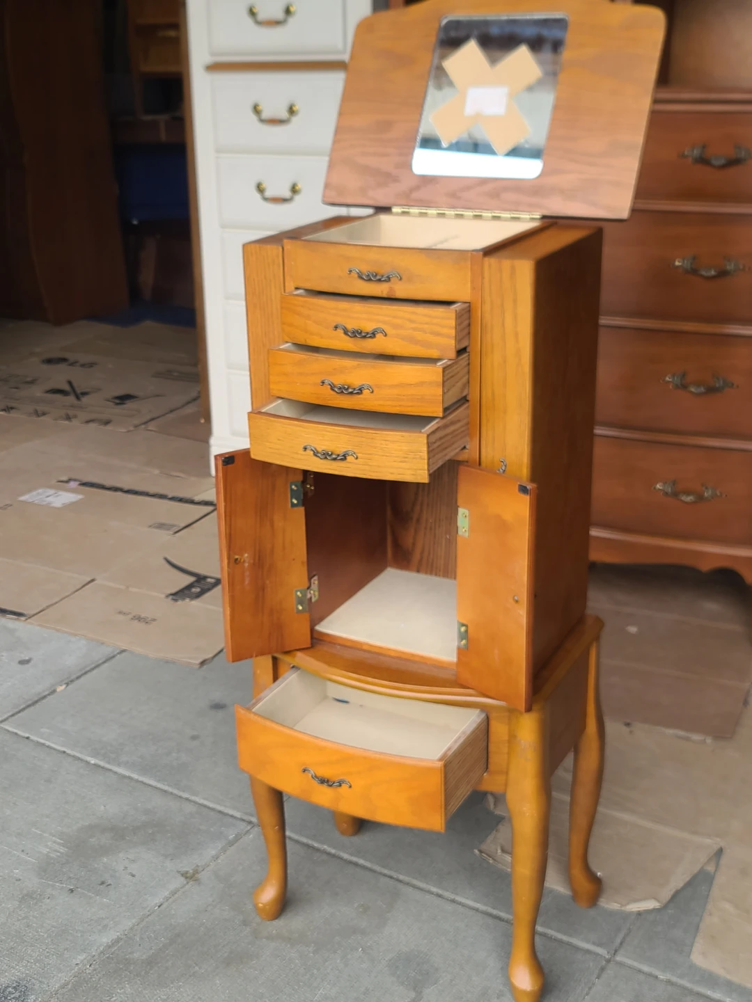 Vintage Oak Standing Jewelry Armoire - photo 4