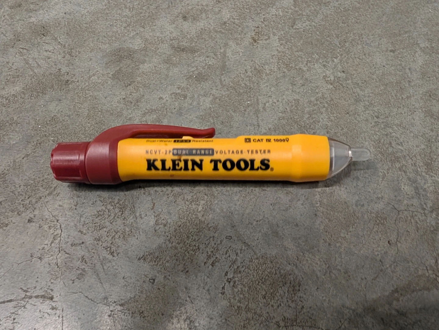 Klein Tools NCVT-2P Dual Range Voltage Tester