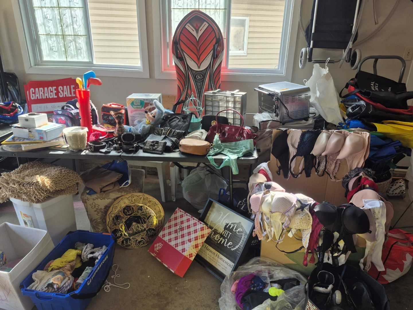 Garage sale - photo 2