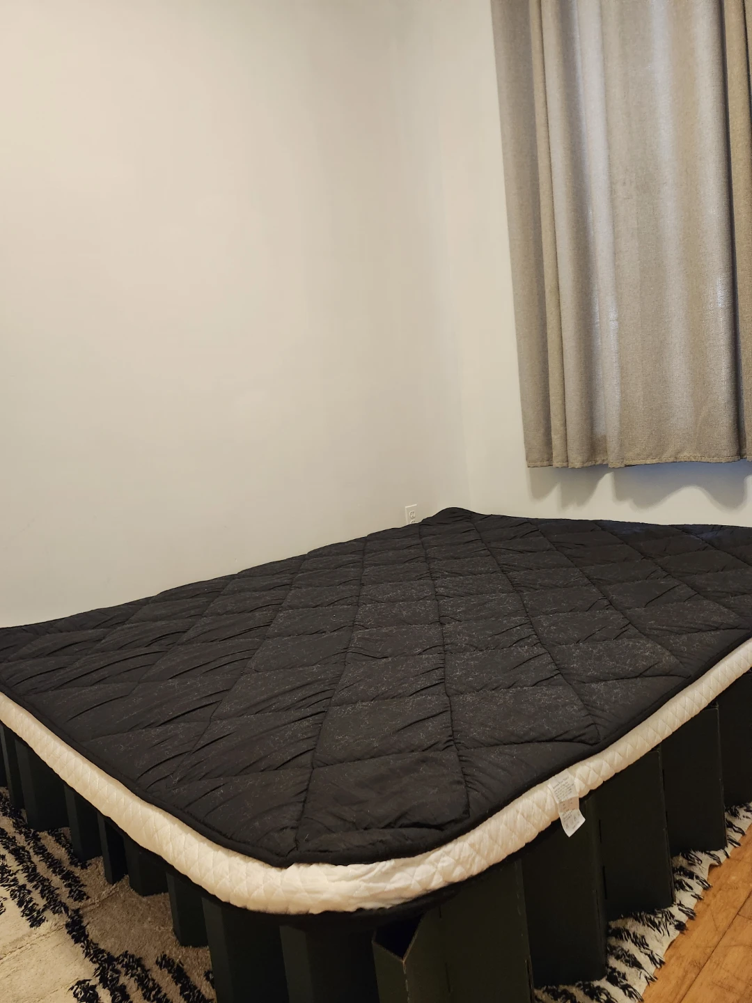 Queen, Japanese Floor Mattress - photo 4
