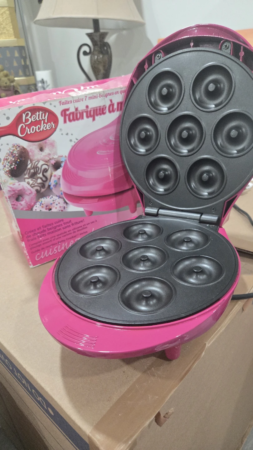 Betty Crocker Pink Mini Donut Maker