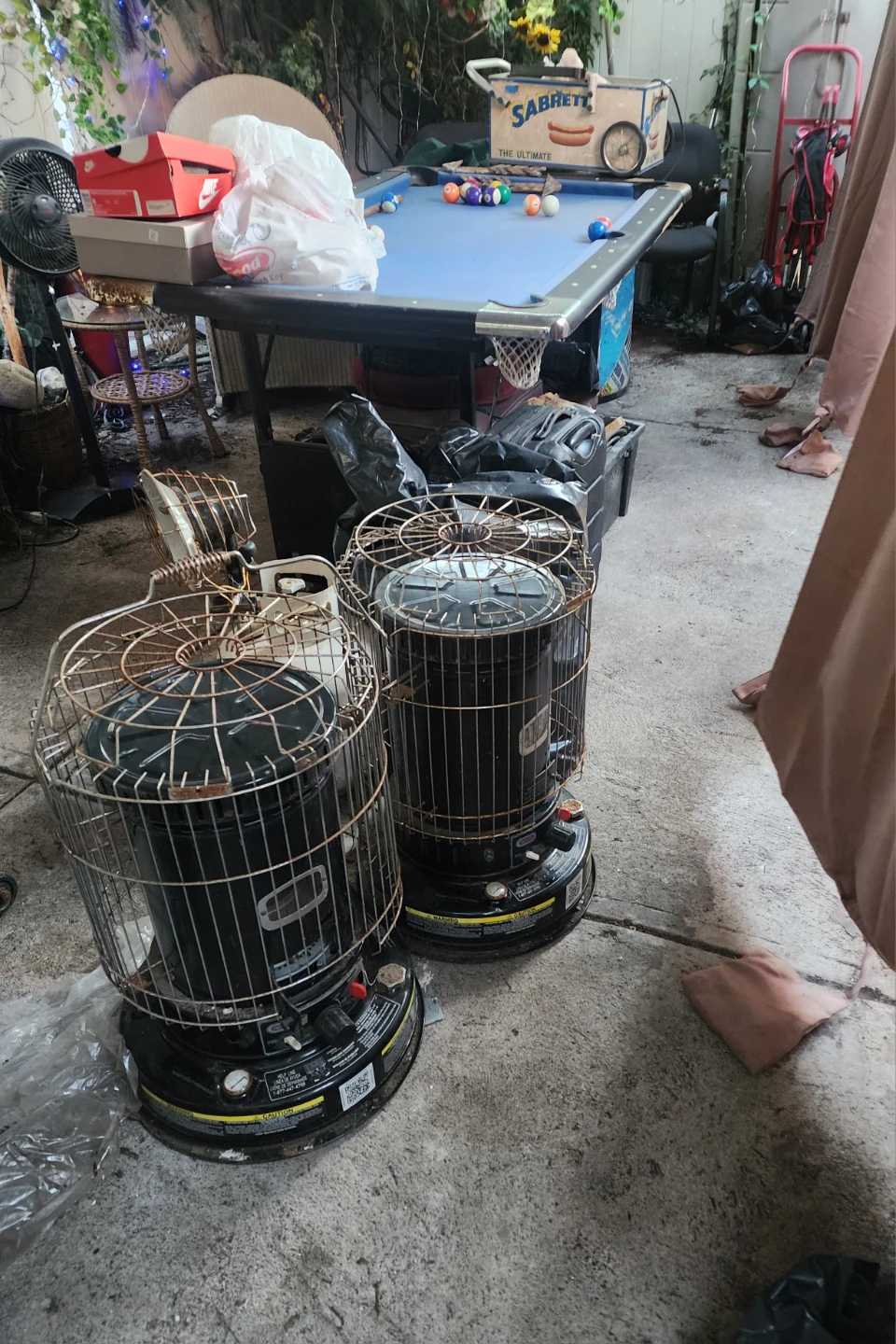 2x Kerosene Heaters