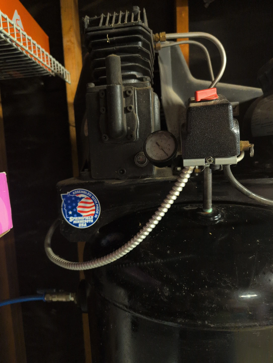 Sanborn 60 Gallon Air Compressor - photo 4