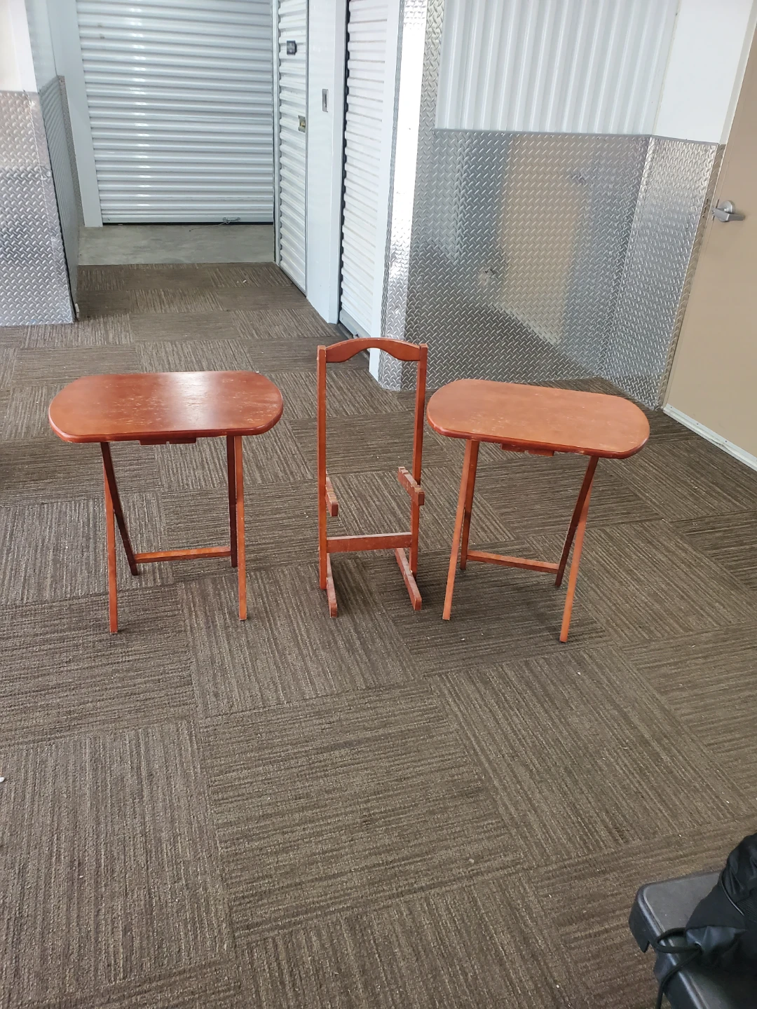 Set of 2 Small Wooden Tray Tables and Matching Stand - photo 2