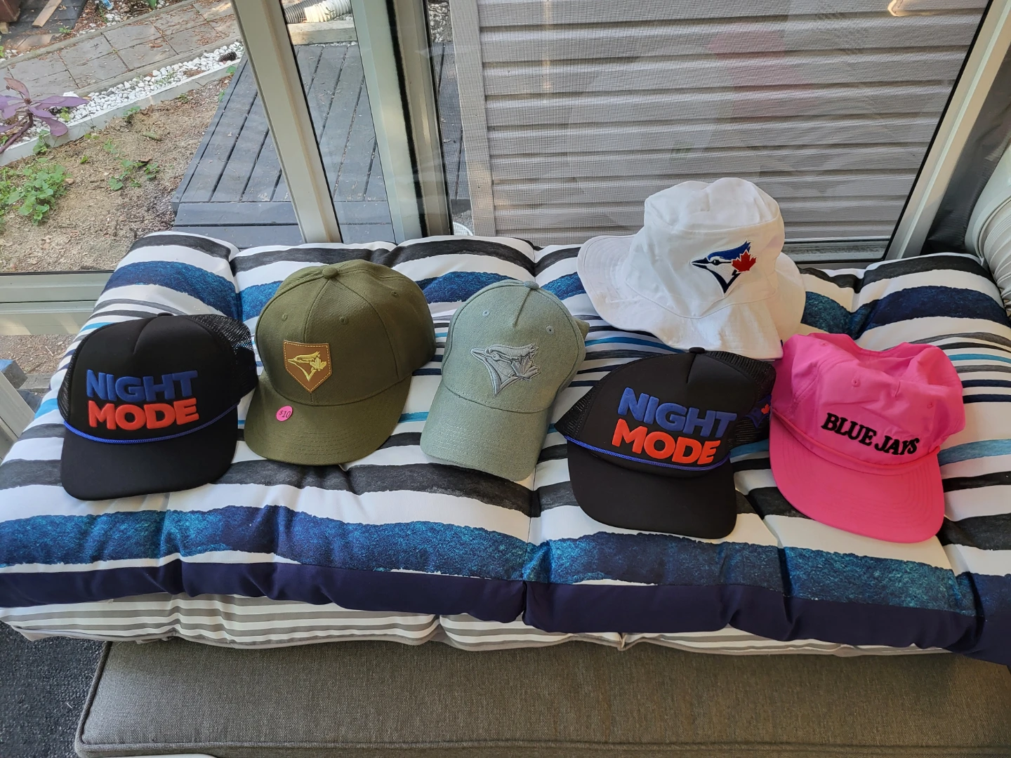 Toronto Blue Jays Bobbleheads and Hats Collection - photo 3