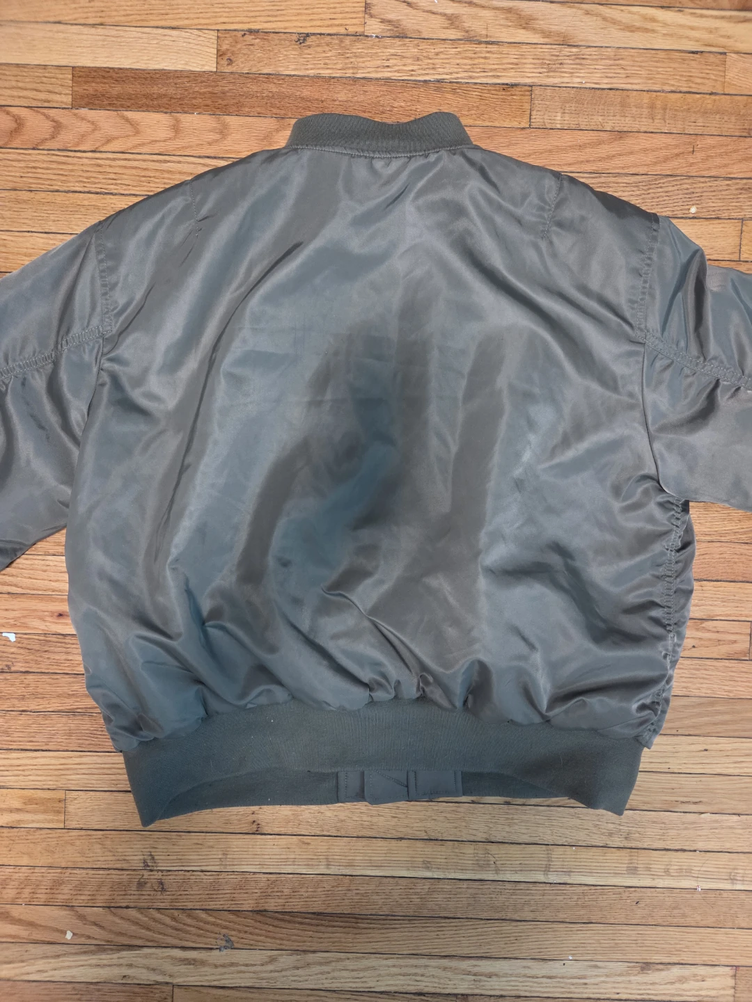 Olive green aritzia bomber zip up jacket - photo 4