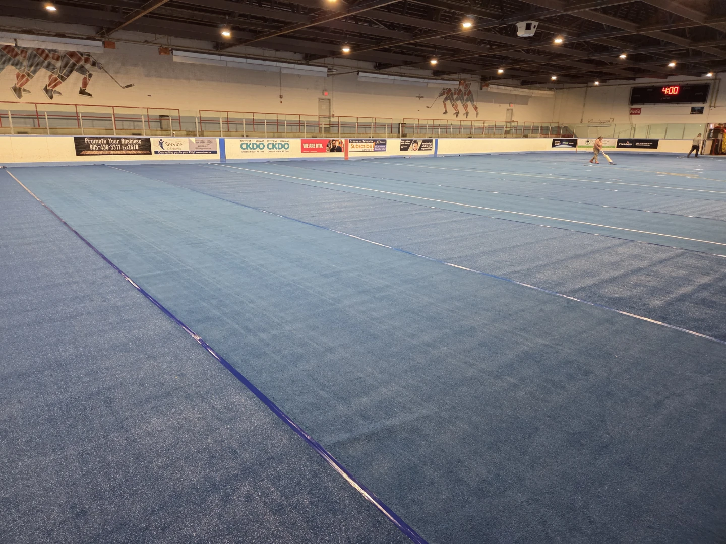 30,000 Sq Feet of Used Blue Artificial Turf - photo 4