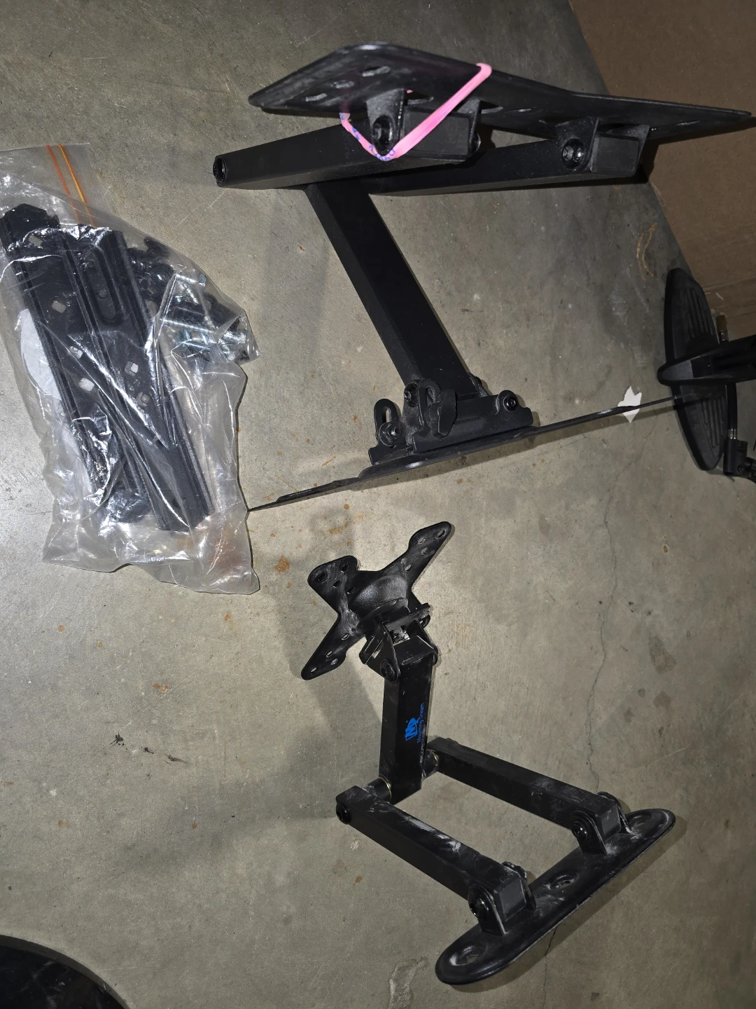 Monitor mount - photo 5