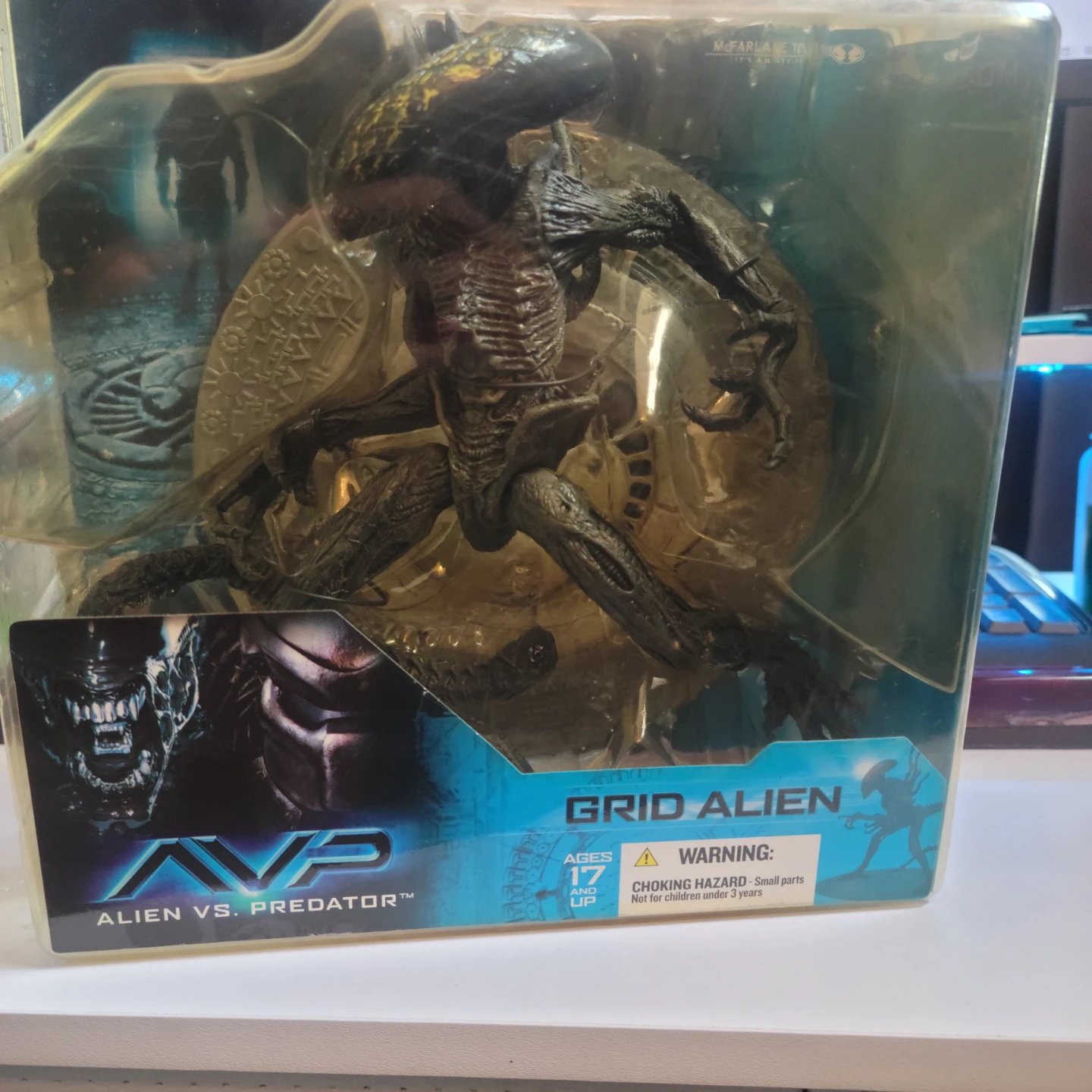 McFarlane Toys Alien vs. Predator Grid Alien Action Figure