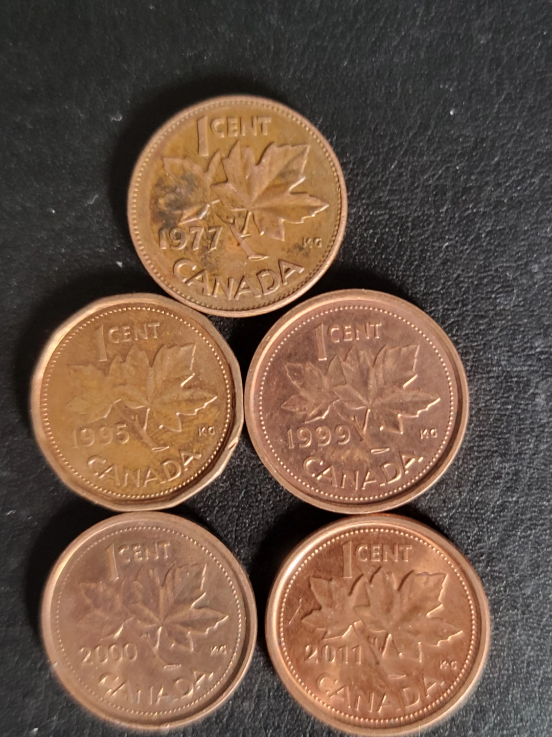 5 Canadian Pennies - Various Years