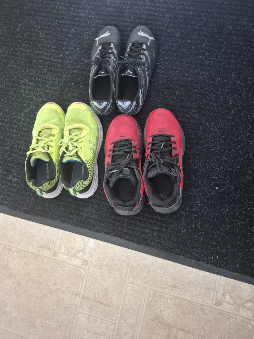 3 pair of shoes one is soccer 2nd is bassketball 3rd is running - photo 4