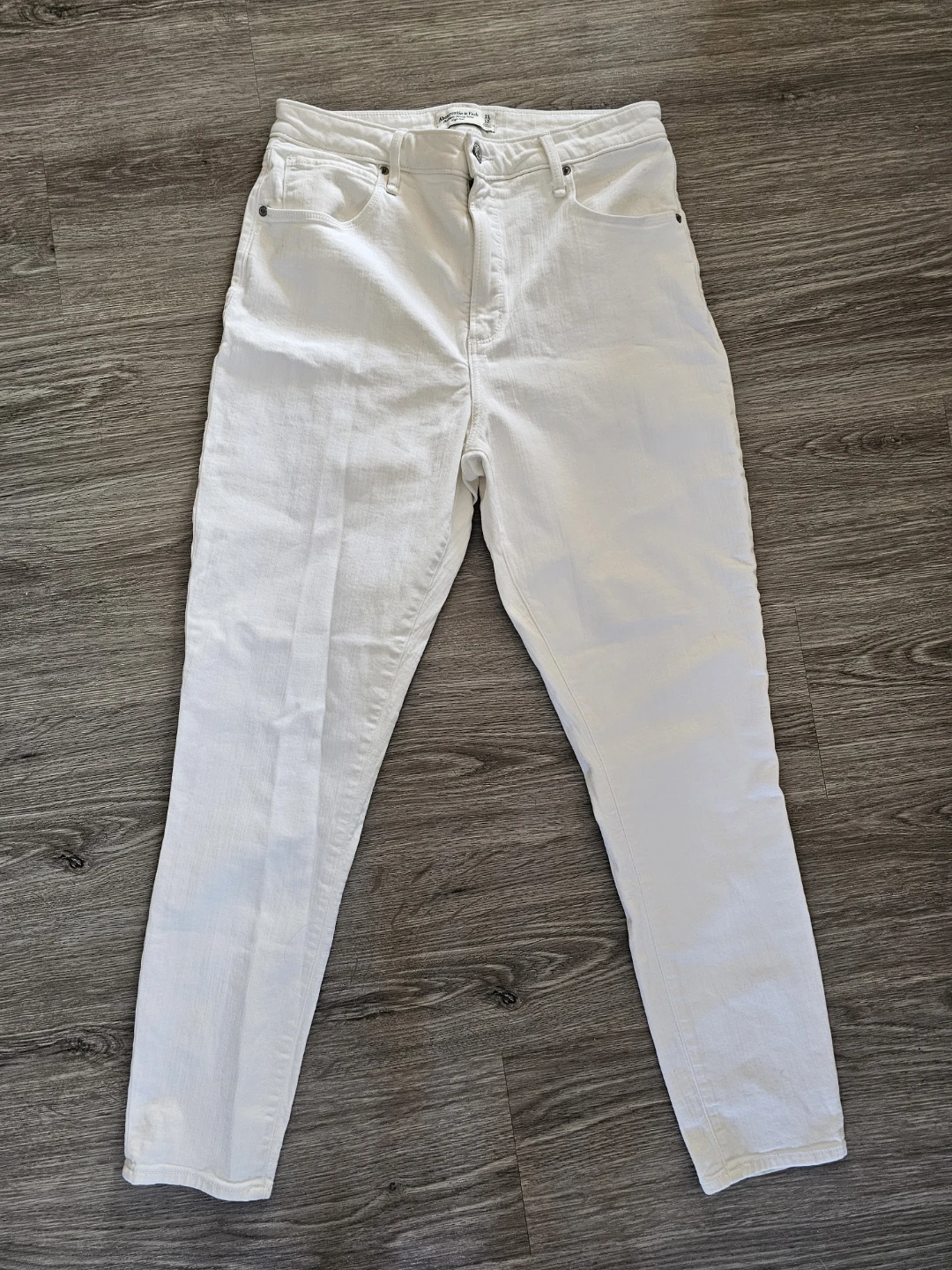 Abercrombie & Fitch White Jeans