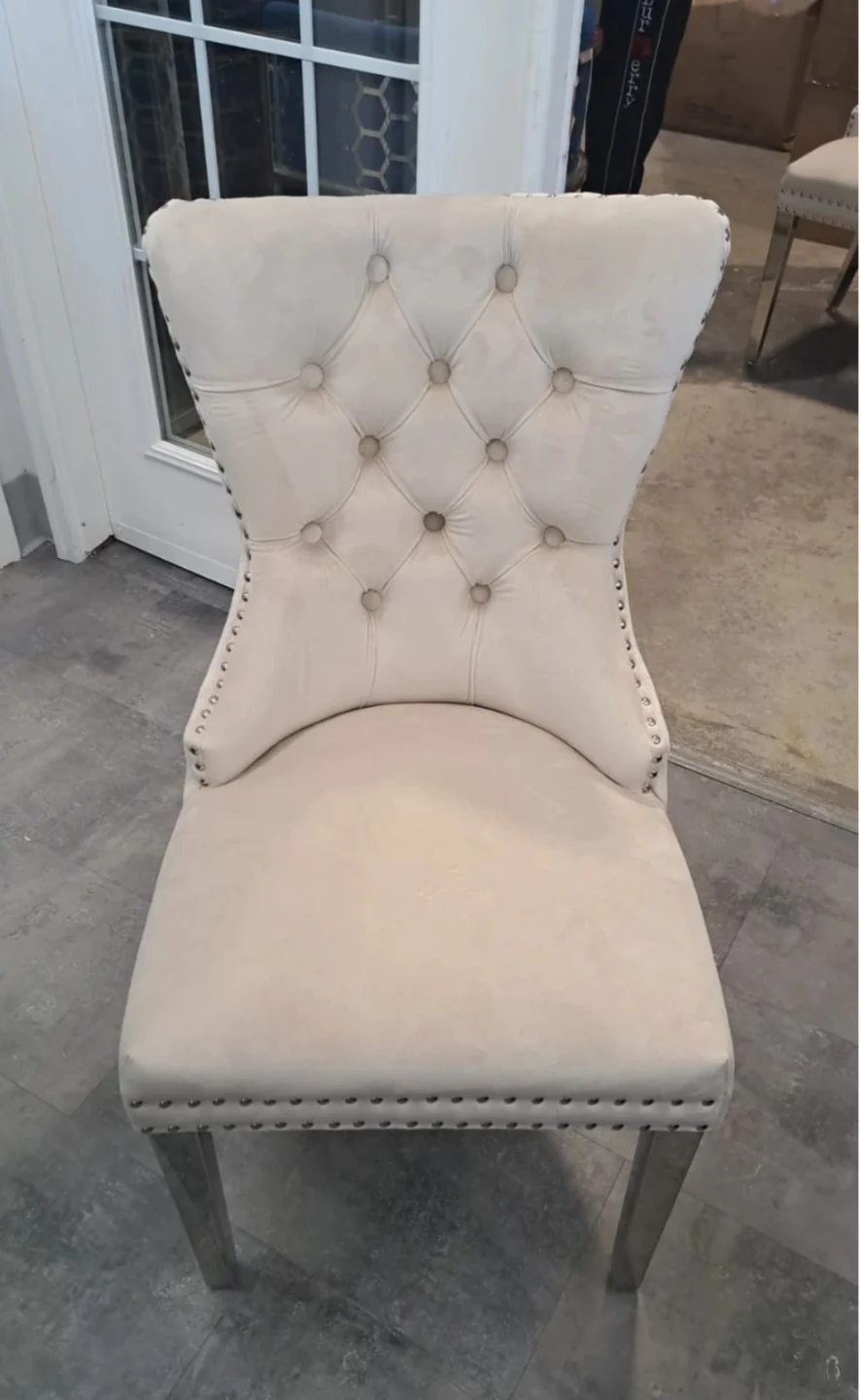 Tufted Accent Chair