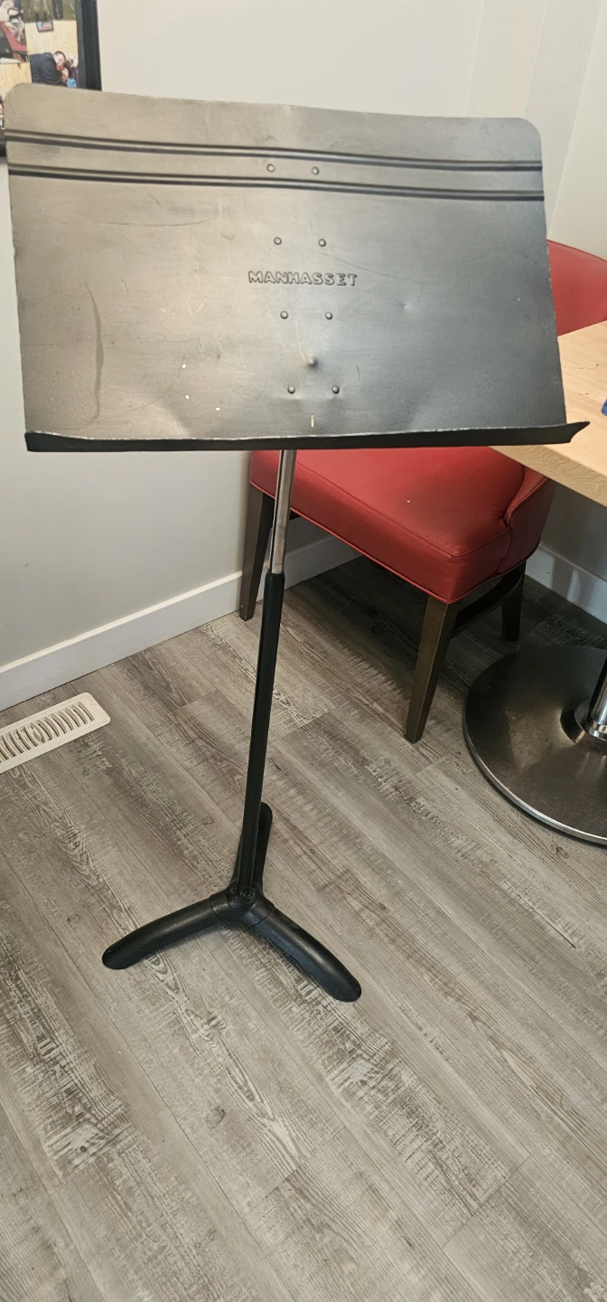 Music stand