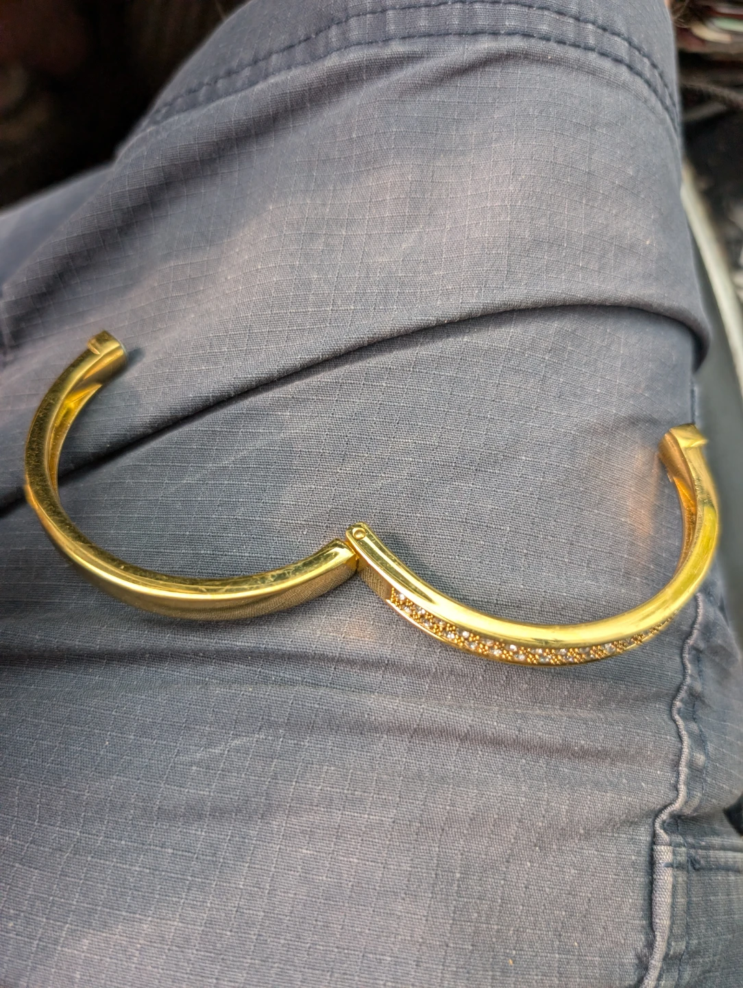 Gold-tone Bangle Bracelet with Rhinestones - photo 2