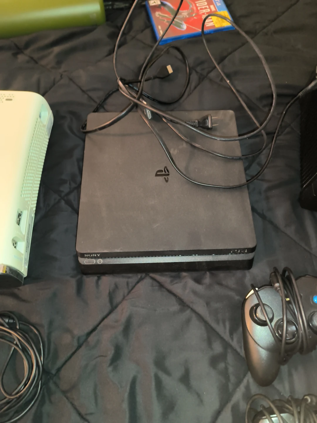 Xbox 360 Console with Games, Controllers & PS4 - photo 3