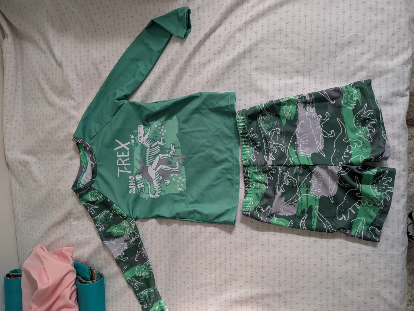 swim suit set ( 8 years old)