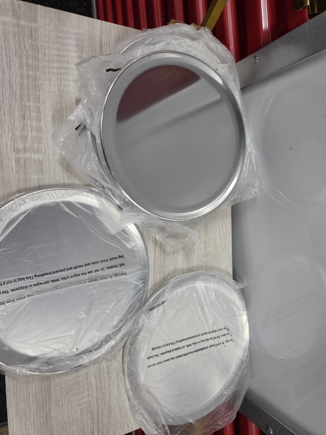 Round Metal Pizza Pan