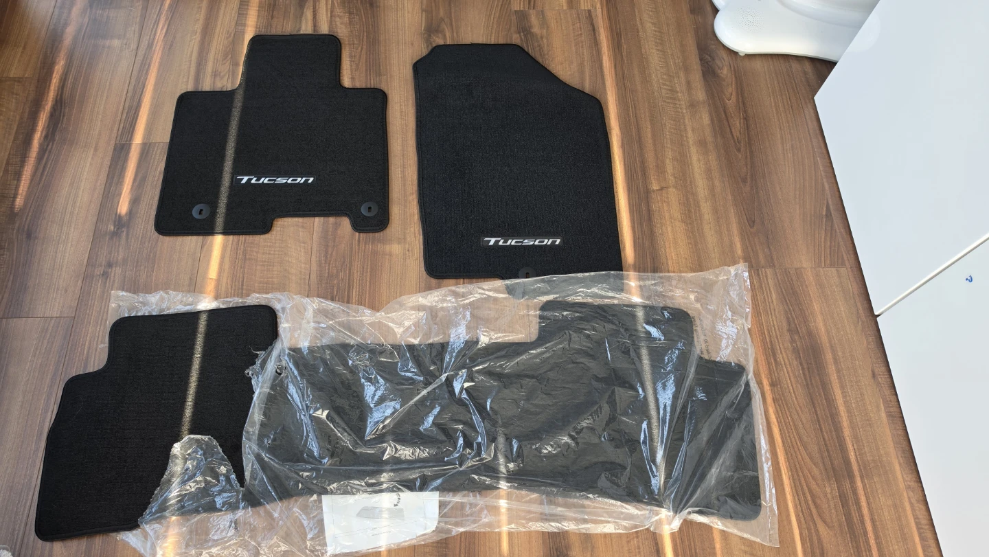 Original Hyundai Tucson Floor Mats