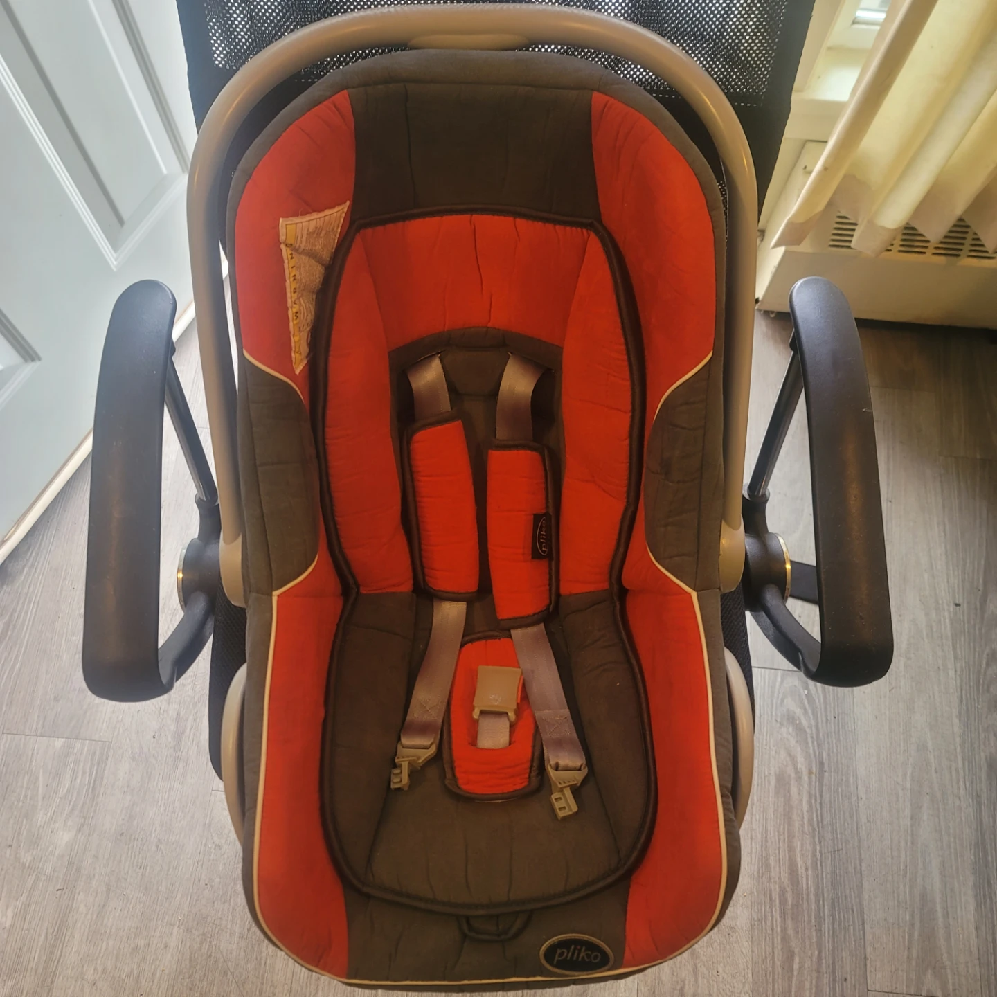 Infant Car Seat - photo 2