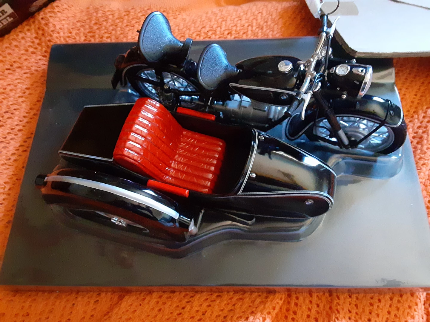 BMW R25/3 Motorbike with Side Car 1:10 Die Cast Metal Model