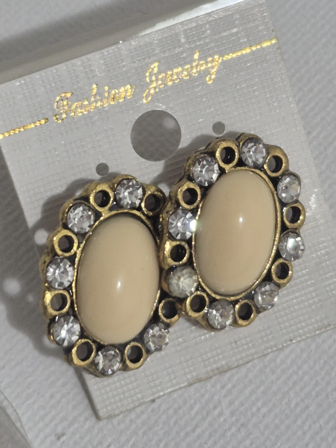 Vintage Style Oval Earrings with Rhinestones