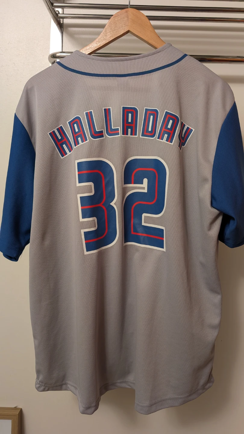 Retro 2000s Toronto Blue Jays Replica Roy Halladay Jersey - photo 2