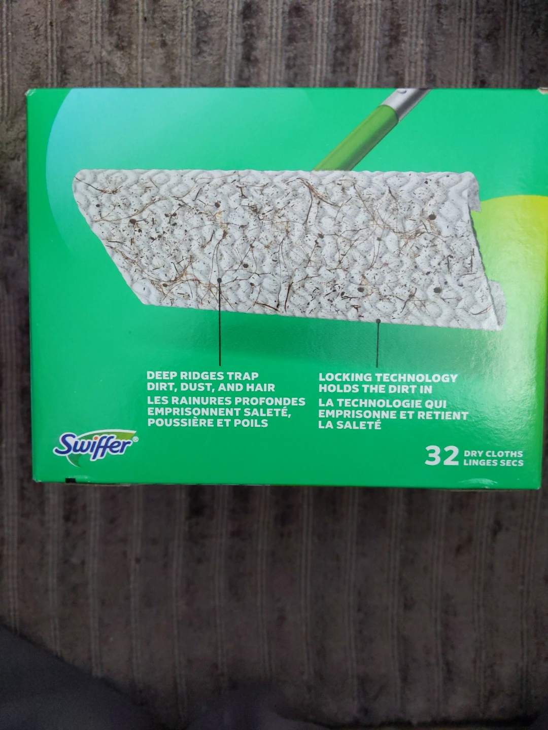 $8 (reg. $14 w tax) NEW Swiffer Sweep & Trap Dry Cloths 32 Pack - photo 2