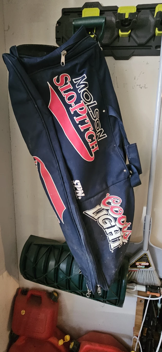 Molson Slo-Pitch Coors Light Duffle Bag