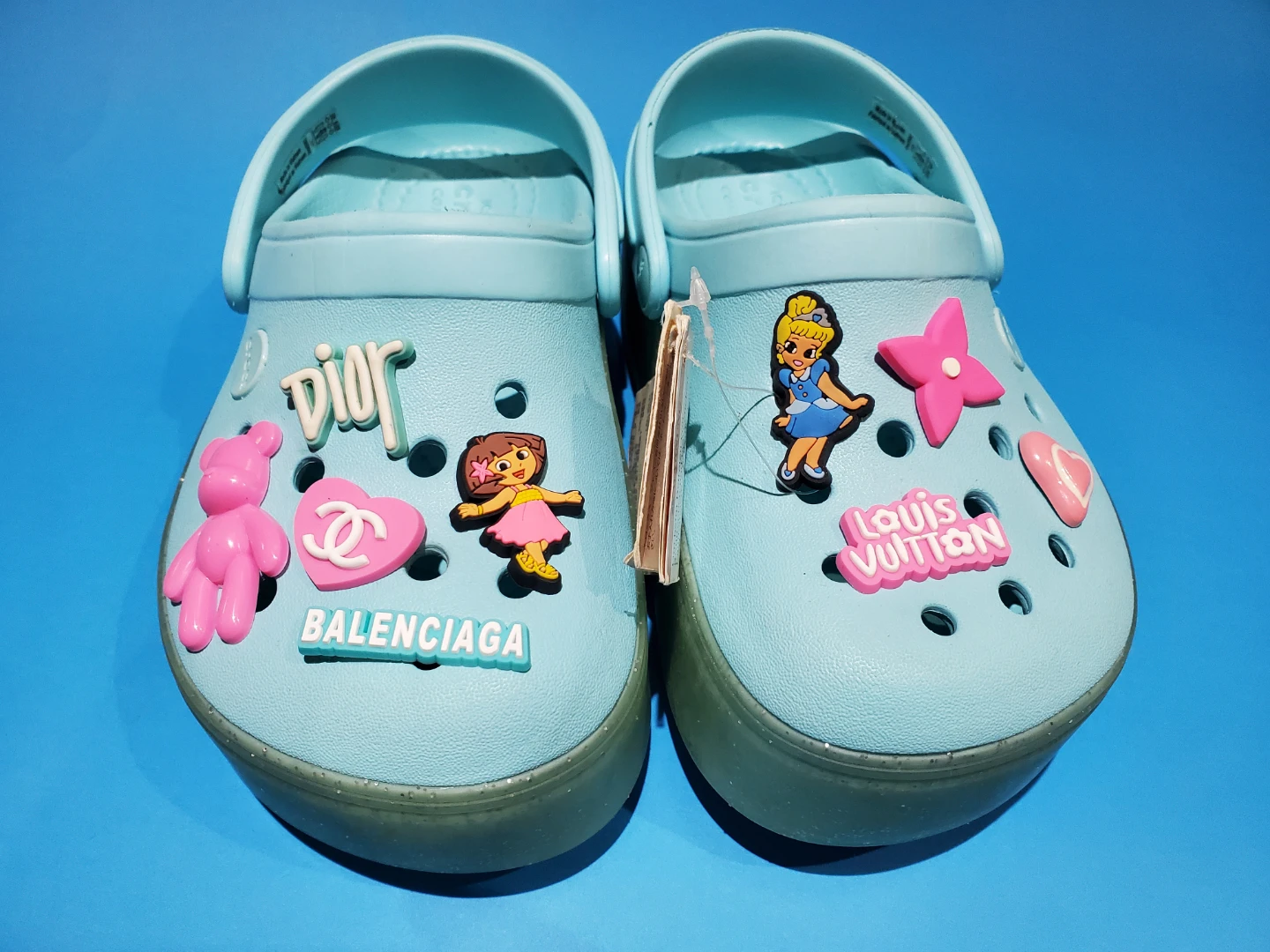 New kids platform crocs with charms