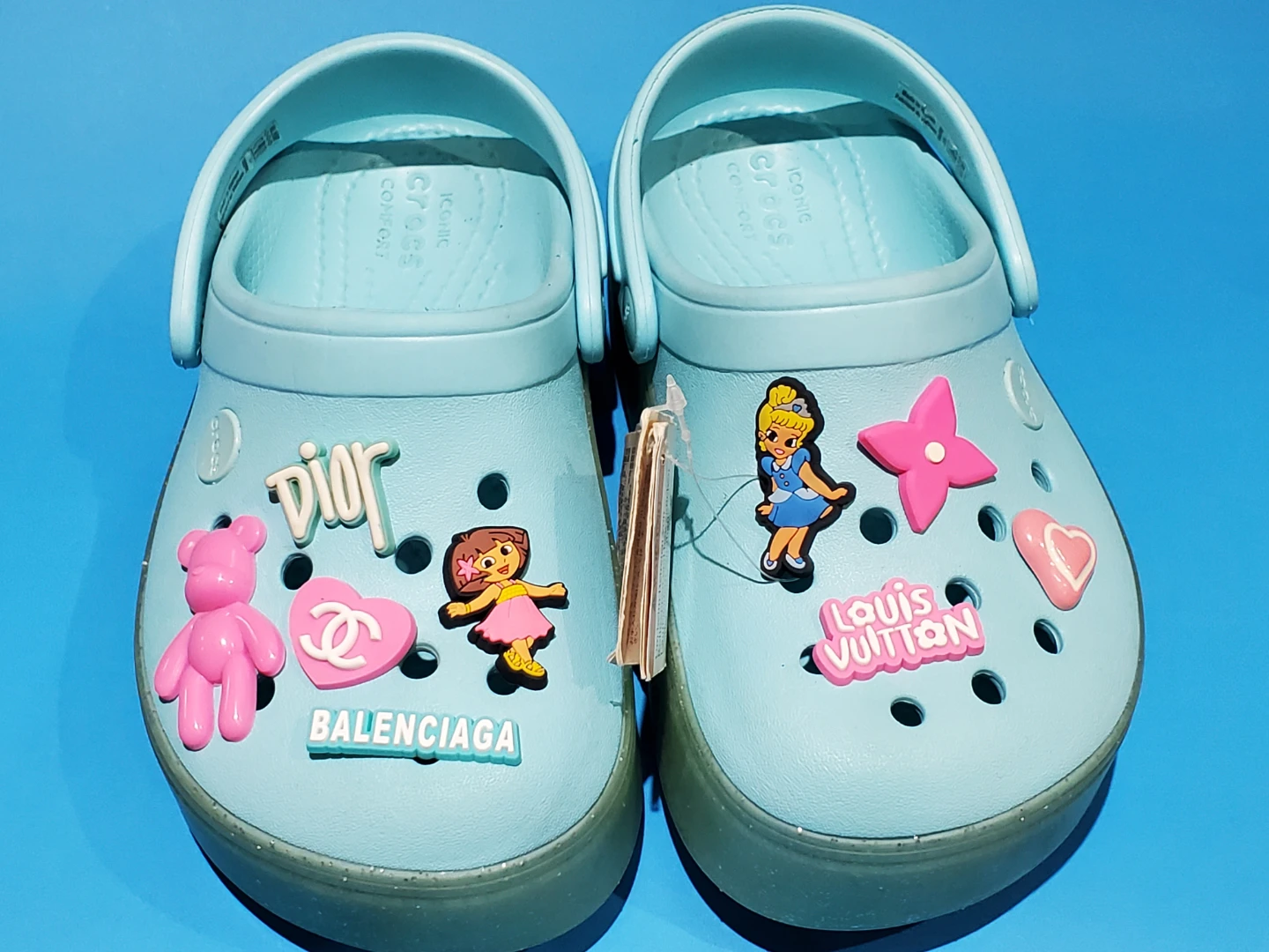 New kids platform crocs with charms - photo 3