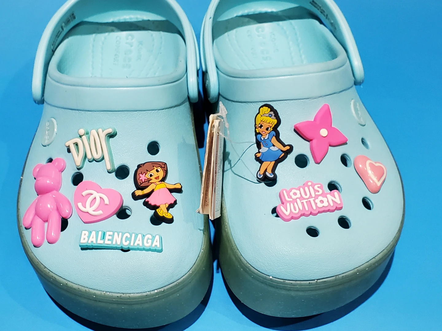 New kids platform crocs with charms - photo 4