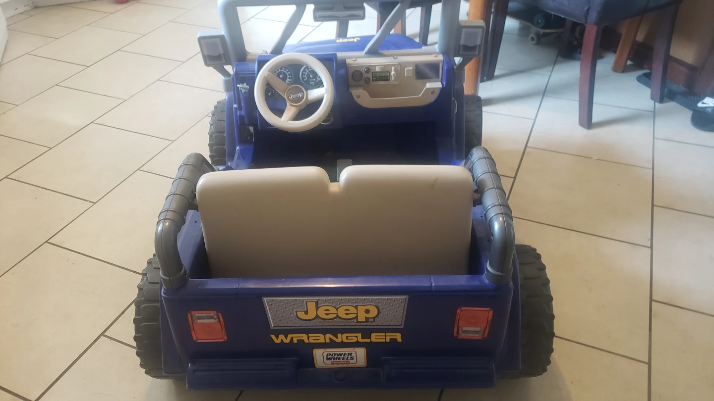 Blue Jeep Wrangler Power Wheels Ride-On Toy - photo 2