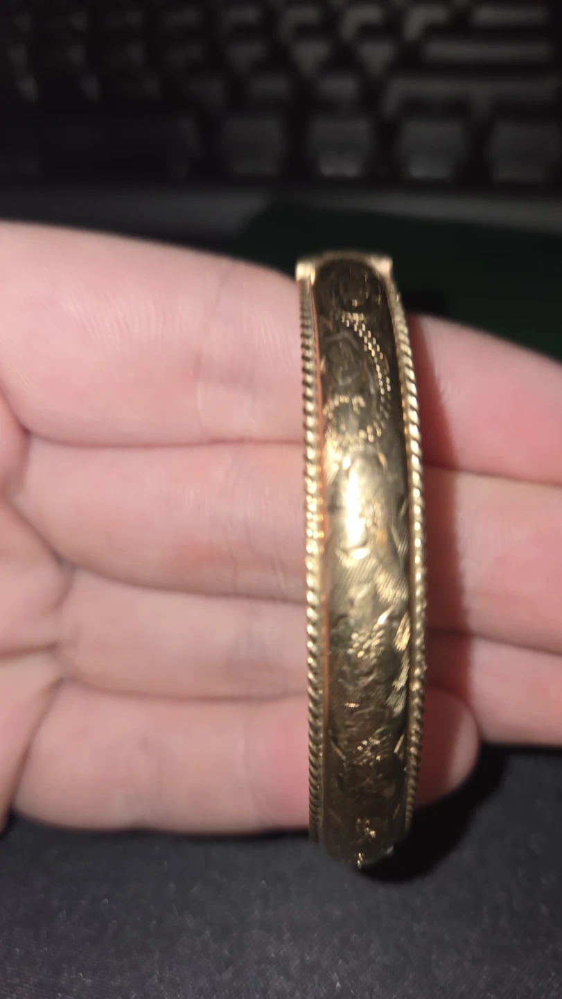 9k Gold Engraved hollow Bangle Bracelet - photo 2